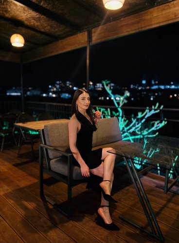 lana kenchoshvili